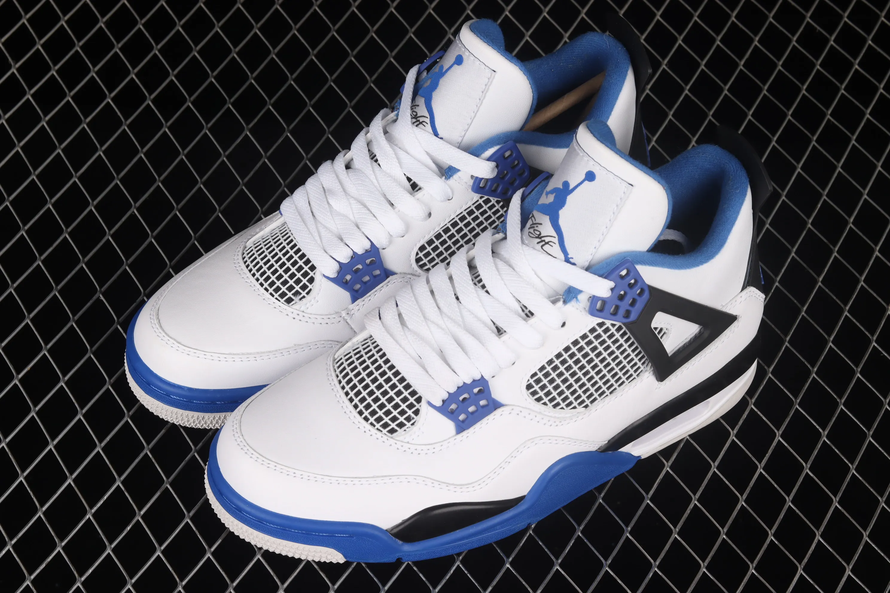 All categories Air Jordan Jordan series basketball shoes Air Jordan 4 pure original version Air Jordan 4 Retro AJ4 Joe 4 white and blue 308497-117